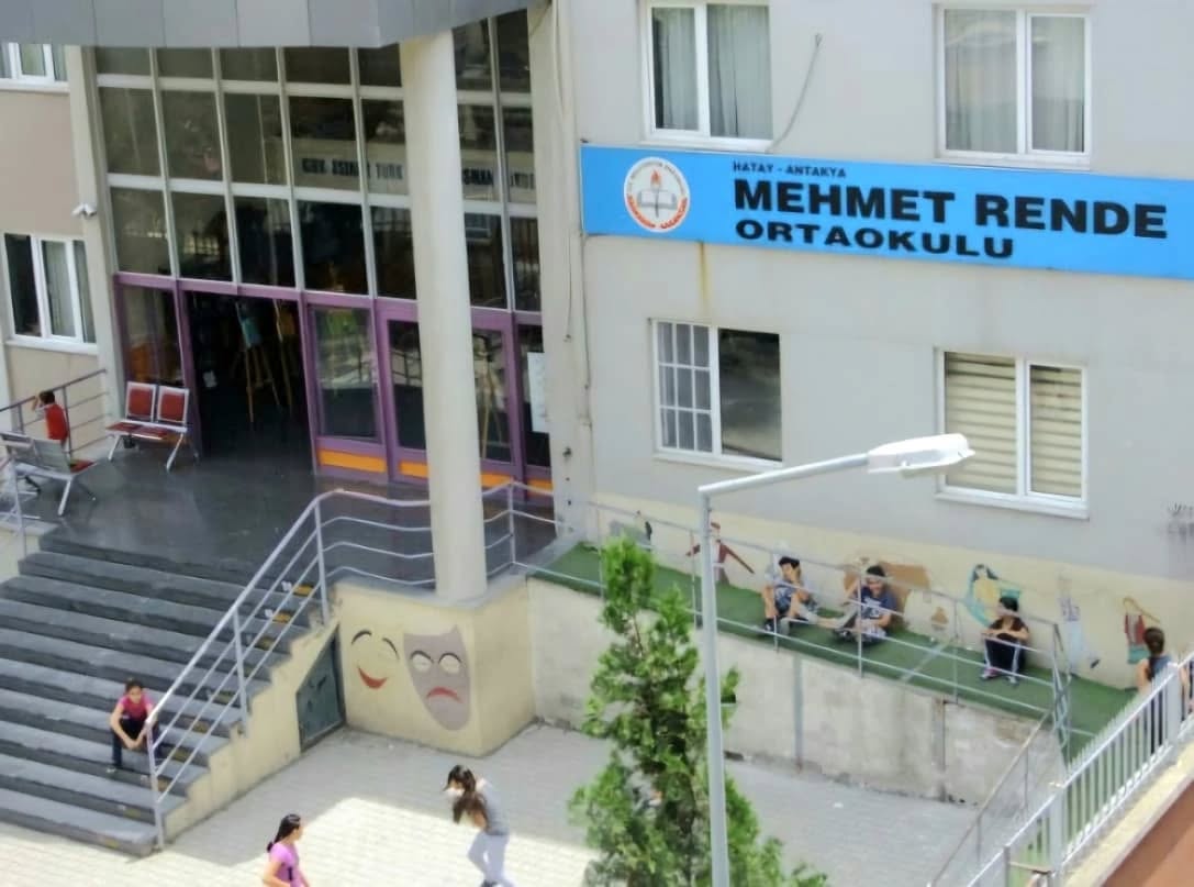 Defne ilçesi Armutlu Mahallesi’nde yapılaşmada eğitim kurumu ve sağlık ocağı