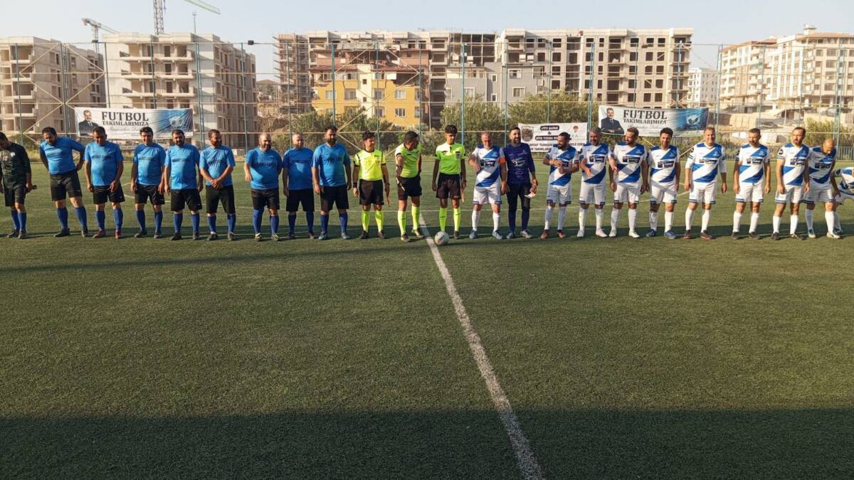 Hatay Büyükşehir Belediyesi tarafından düzenlenen geleneksel Erhan Aksay Kurumlar Arası