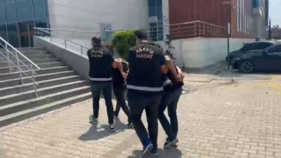 Hatay Emniyet Müdürlüğü ekipleri, aranan şahısların yakalanmasına yönelik yürüttükleri çalışmalar