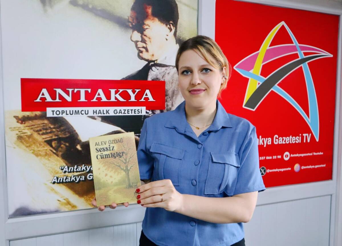 “Sessiz Cümleler” adlı şiir kitabını yayımlayan 5 çocuk annesi Özdağ,