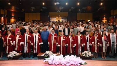 Üniversitemiz Sağlık Bilimleri Fakültesi’nin 2024-2025 akademik yılı yemin töreni, Atatürk