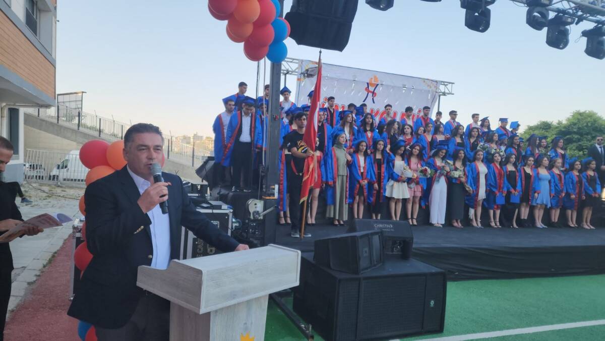 CHP Hatay Milletvekili Servet Mullaoğlu, bu kez resmi bir program