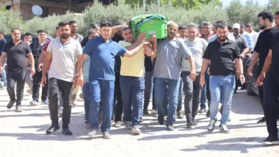 Hatay’ın Kumlu ilçesinde ablasının düğününe katılmak için İstanbul’dan gelen 22