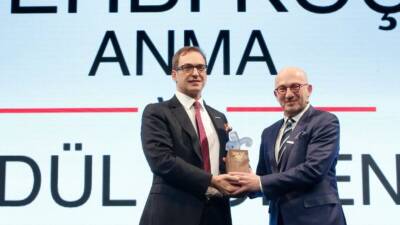 Hatay’ın Antakya ilçesinde doğan ve Harvard Üniversitesi’nde öğretim üyesi olarak