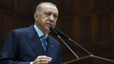 Cumhurbaşkanı Erdoğan, TBMM'deki grup toplantısı sonrası kendisine yöneltilen asgari ücrete