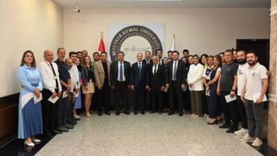 Hatay Mustafa Kemal Üniversitesi’nde Kurban Bayramı dolayısıyla düzenlenen törende konuşan