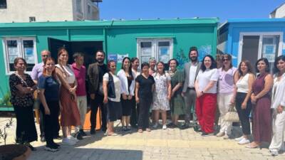 İrlanda’nın Ankara Büyükelçisi Clare Brosnan, Samandağ Kadın Yaşam Merkezi’ni ziyaret