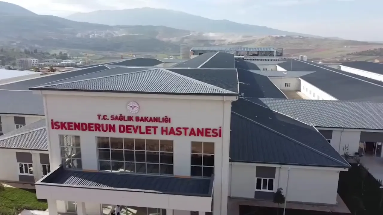 Bu sabah İskenderun Devlet Hastanesi TOKİ Ek Binası önünde büyük
