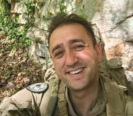 Hatay’ın Dörtyol ilçesinde görev yapan bir jandarma personeli, yaşamına son