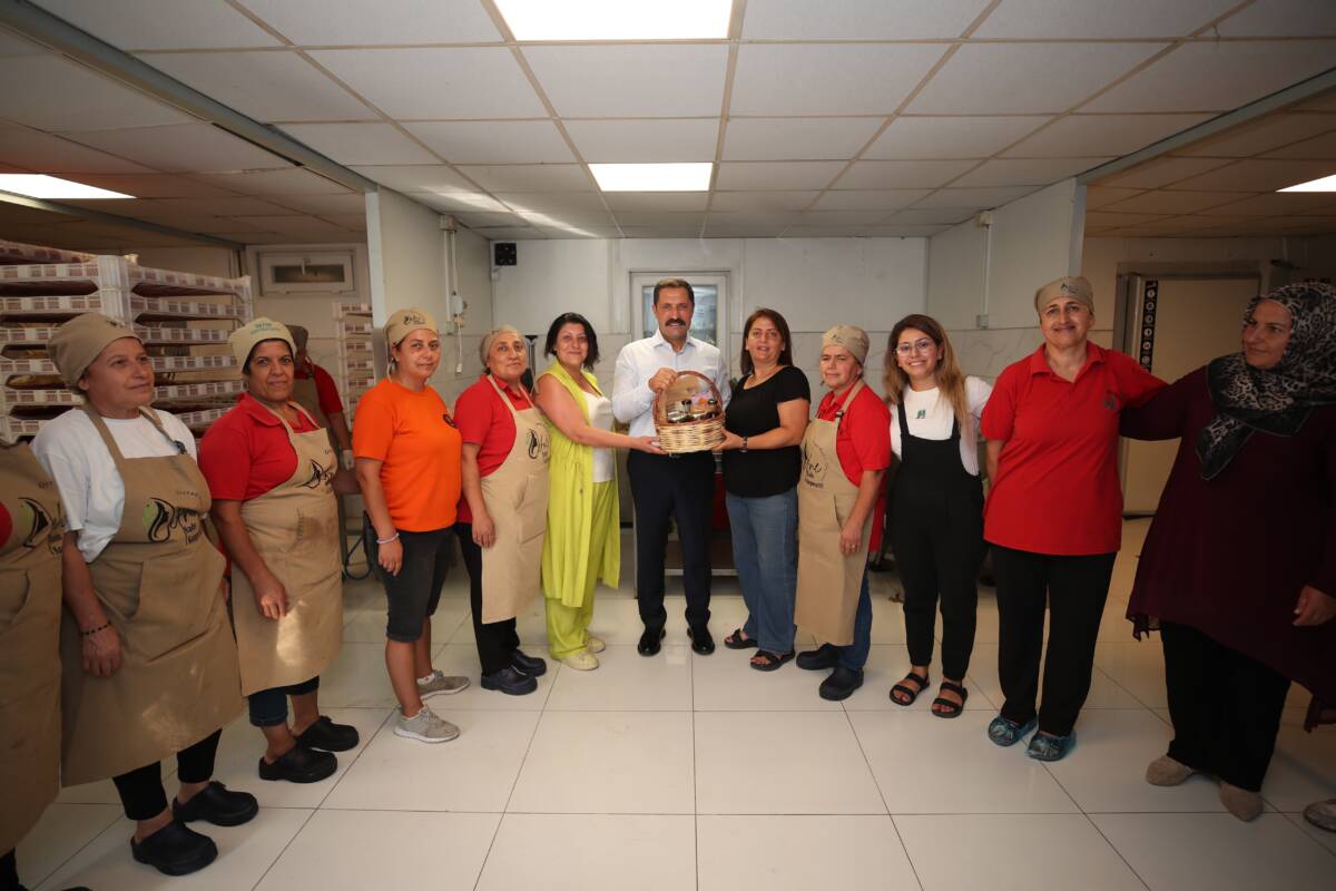 Hatay Valisi Mustafa Masatlı, Defne ilçesinde faaliyet gösteren Kadın Girişimi