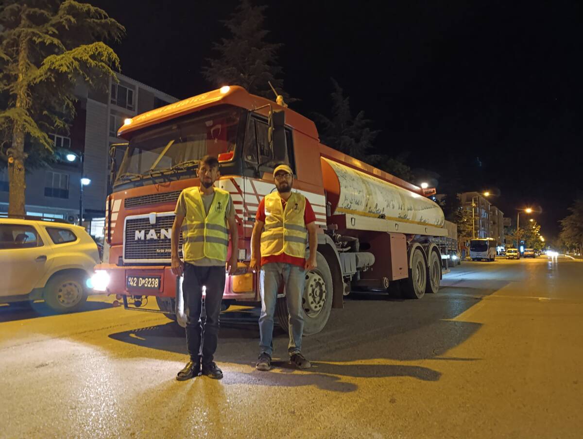 Hatay’ın Antakya ilçesinde çıkan orman yangınına müdahale sürerken, Türkiye’nin dört