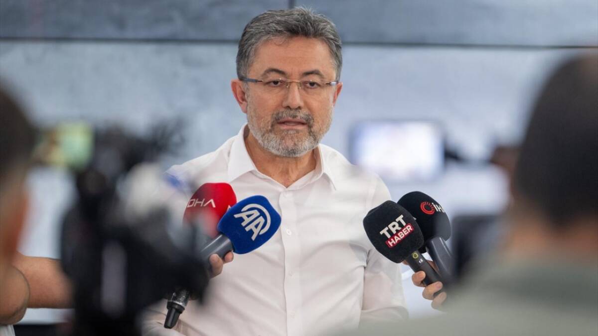 Tarım ve Orman Bakanı İbrahim Yumaklı, Orman Yangın Yönetim Merkezi’nde