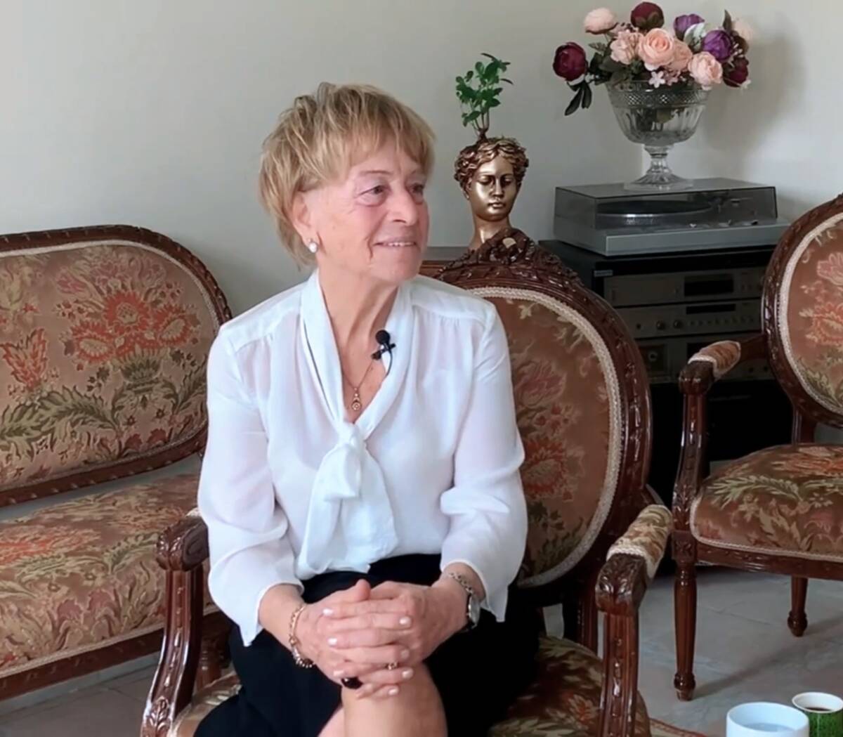 Antakya’nın tanınmış ve sevilen simalarından, merhum Atıf Sayın’ın eşi, Arzum