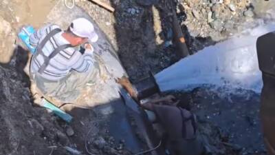 Hatay Büyükşehir Belediyesi’ne bağlı HATSU ekipleri, Samandağ-Karaçay Barajı’nda meydana gelen