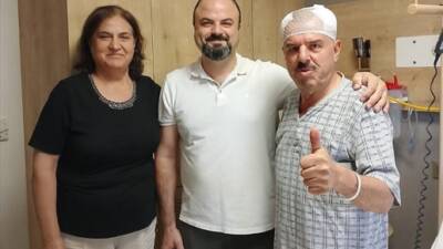 Subdural kanama nedeniyle bir süredir tedavi gören Ressam Yusuf Altunay,