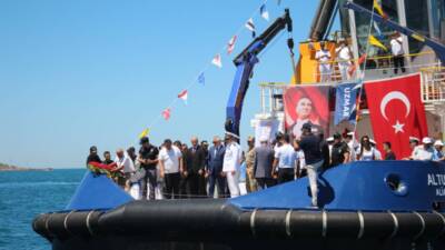 Hatay’ın İskenderun ilçesinde, 1 Temmuz Denizcilik ve Kabotaj Bayramı dolayısıyla