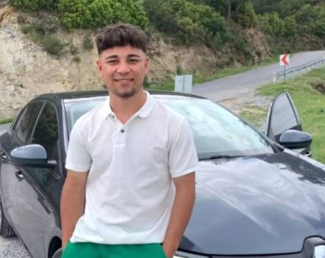 Hatay’ın Kırıkhan ilçesinde motosikletle trafikte yarış yaptığı iddia edilen 18