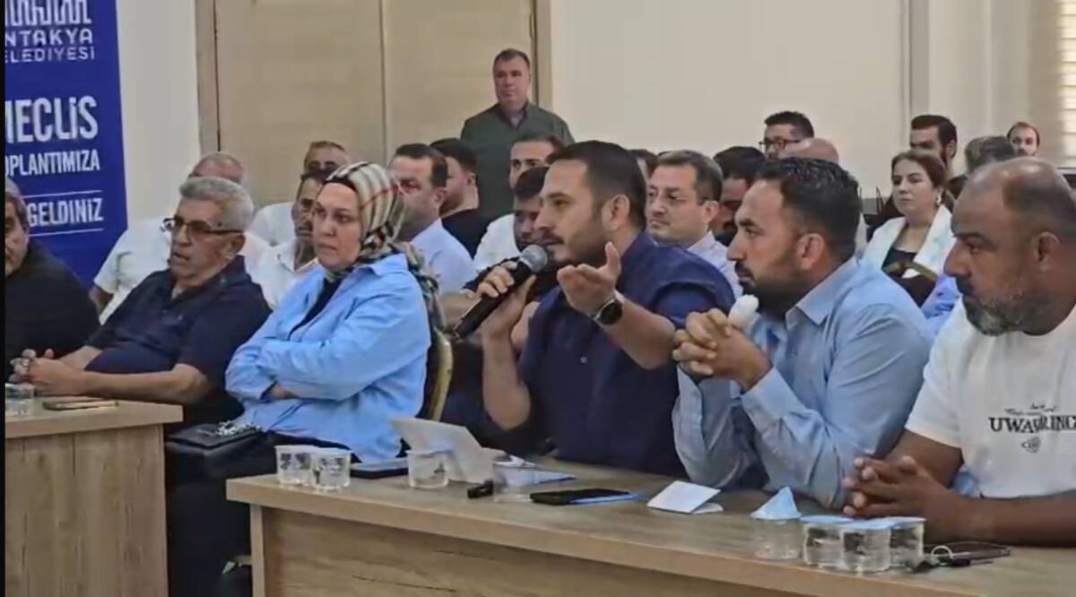 Antakya’nın Odabaşı Mahallesi’nde deprem sonrası kurulan ve işlevini yitirdiği öne