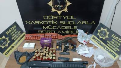 Hatay Emniyet Müdürlüğü ekipleri, Dörtyol’da bir adrese düzenledikleri operasyonda uyuşturucu