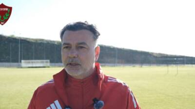 Hatayspor Teknik Direktörü Murat Şahin, 2025-2026 sezonu öncesi kamp çalışmaları