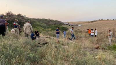 Hatay’ın Erzin ilçesinde hayvancılıkla uğraşan Hasan Öz, dere suyundan içen