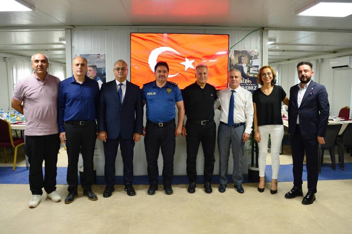 Hatay Emniyet Müdürlüğü’nde görev yapan iki 2. sınıf emniyet müdürü,