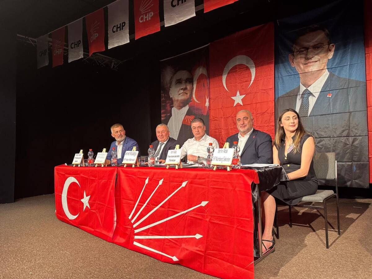 Hatay CHP Milletvekili Servet Mullaoğlu, panel konuşmacısı olarak katıldığı Almanya’nın