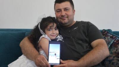 Hatay’da sınır hattında devam eden orman yangınına müdahale için barajdan