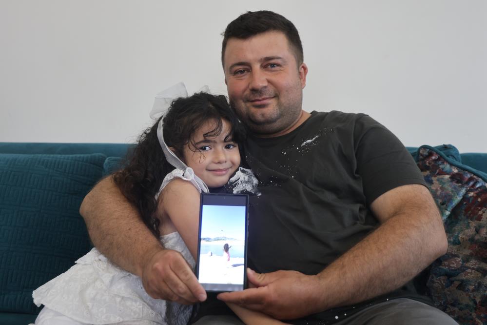 Hatay’da sınır hattında devam eden orman yangınına müdahale için barajdan