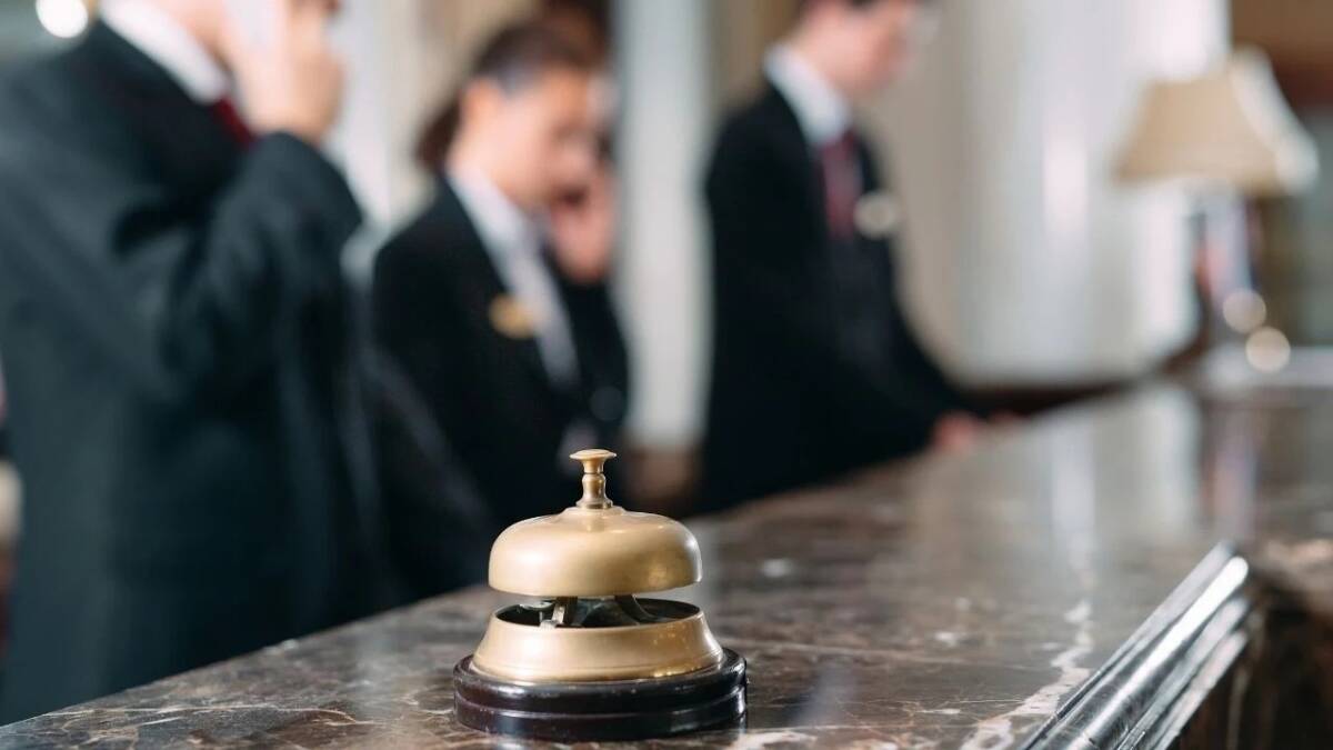 Yeni çıkan yasayla birlikte turizm sektöründe çalışan işçiler, haftalık izin