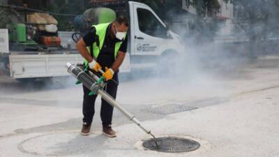 Hatay Büyükşehir Belediyesi (HBB), yaz aylarında artış gösteren sinek, sivrisinek,