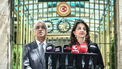 DEM Parti’nin İmralı heyeti, Adalet Bakanı Yılmaz Tunç ile önemli