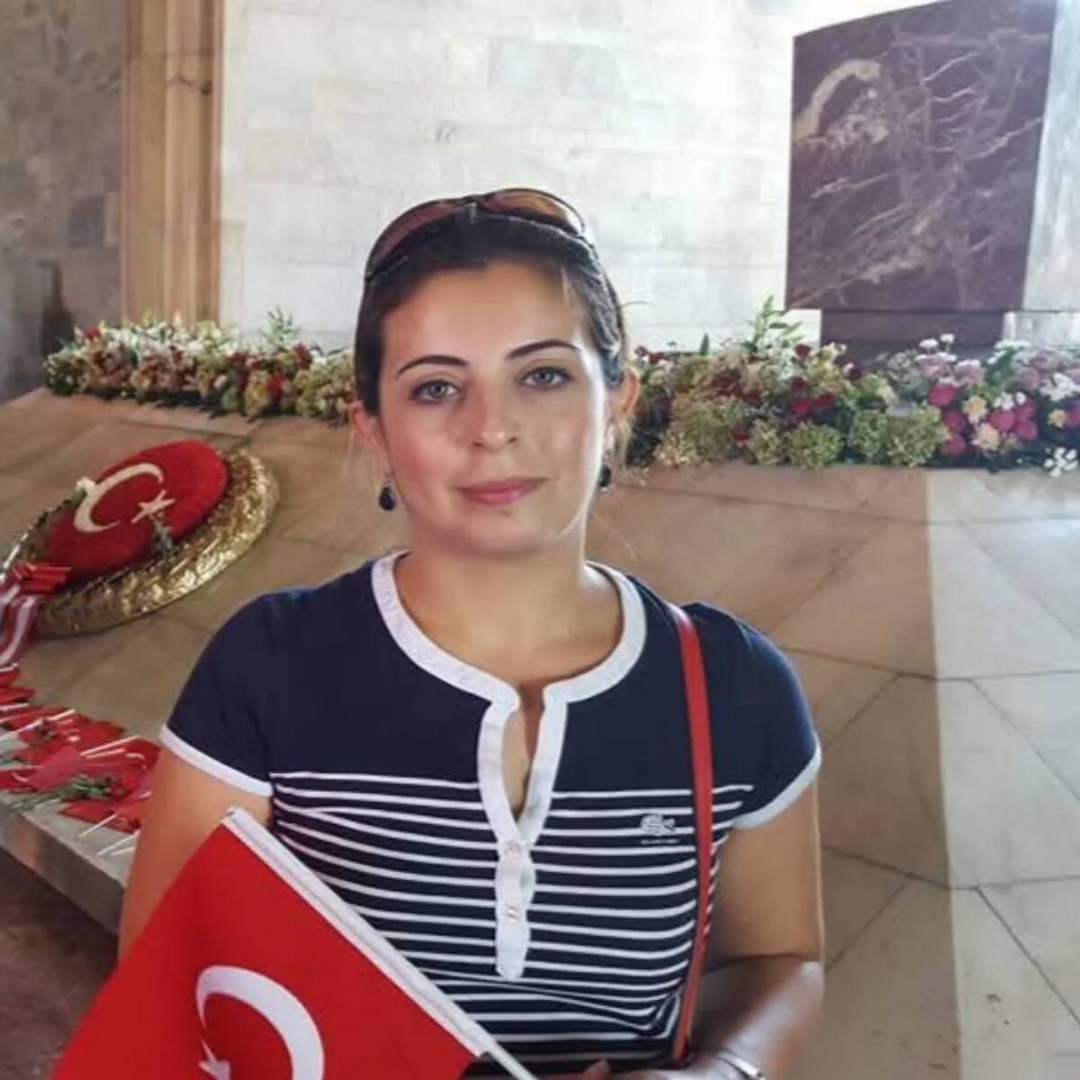 Defne İlçe Sağlık Müdürü Dr. Deniz Güzelyurt’un görevden alınması, ilçede