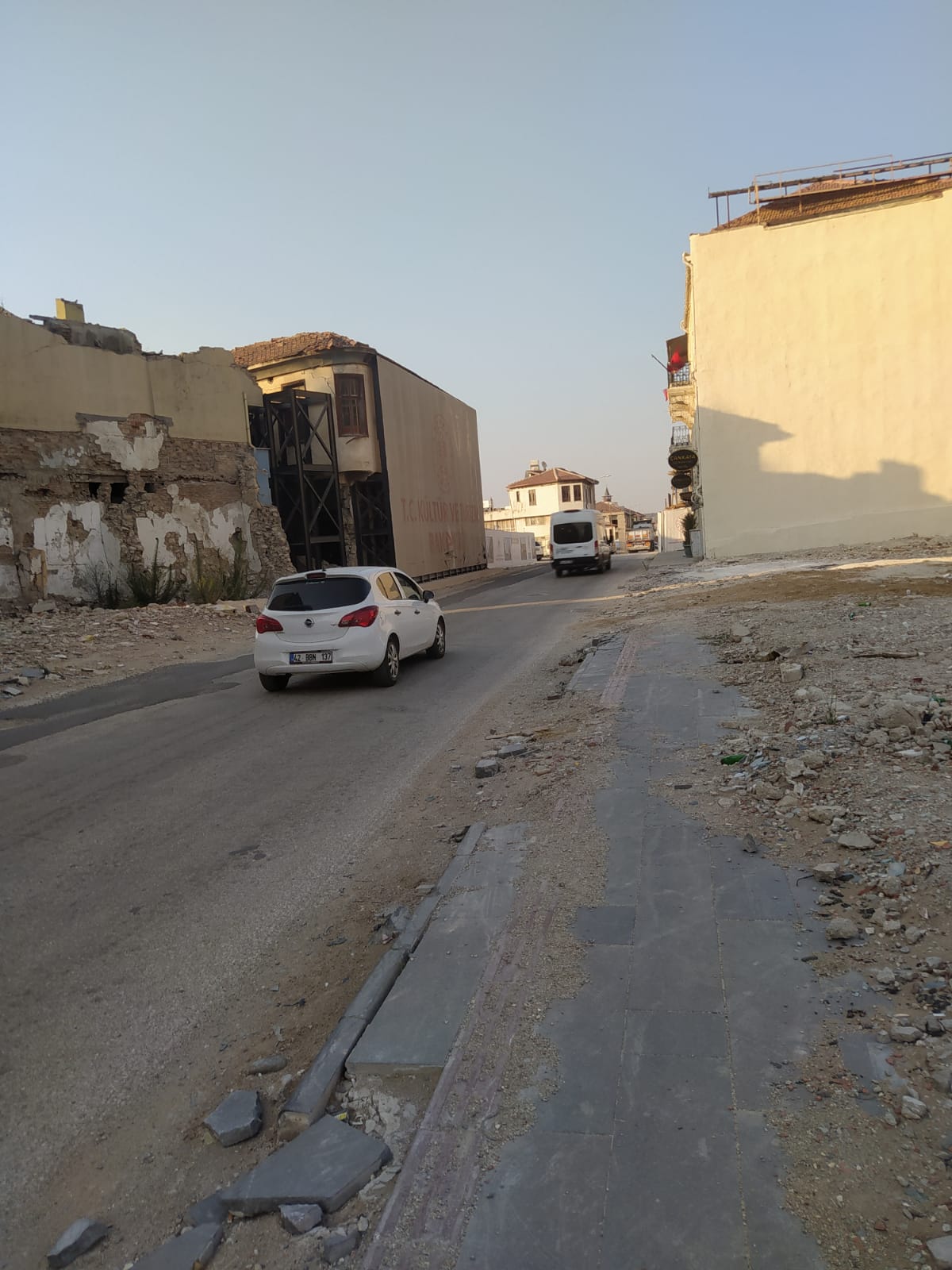 21 Temmuz Pazartesi itibariyle araç geçişine izin verilmeyecek