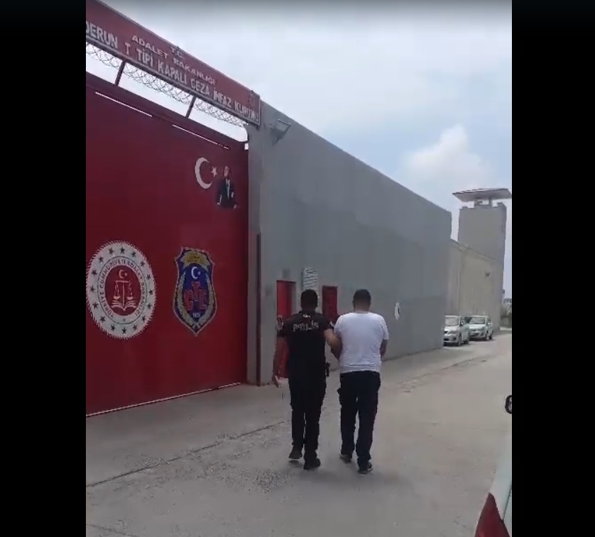 Hatay Emniyet Müdürlüğü ekiplerinin aranan şahısların yakalanmasına yönelik sürdürdüğü çalışmalar