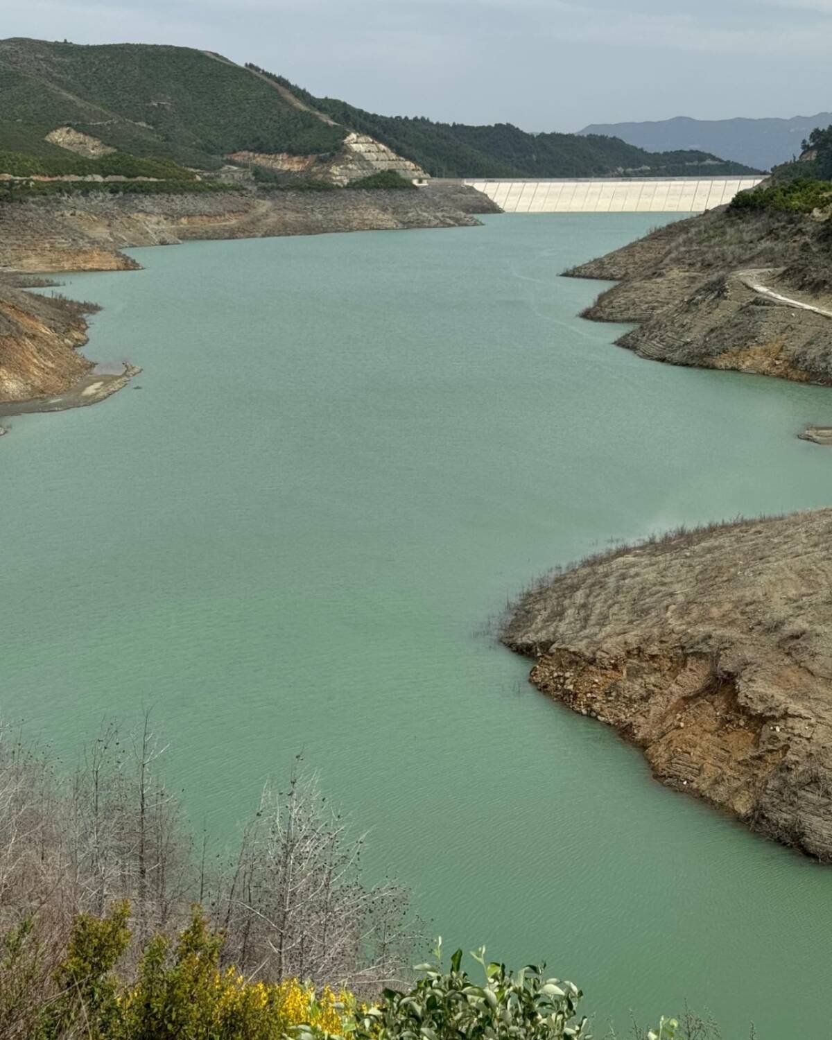 Hatay’da son yılların en ağır kuraklık dönemi yaşanırken, Karaçay Barajı’nda