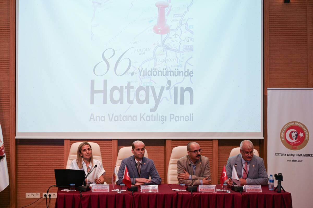 Hatay Mustafa Kemal Üniversitesi’nde açılan Atatürk Kitaplığı ve düzenlenen panelle,