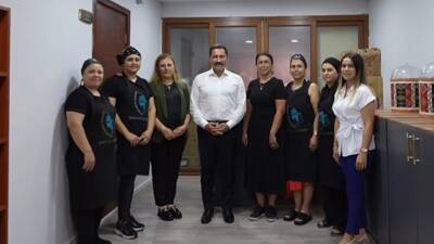 Hatay’da kadın emeğiyle şekillenen üretim atağı dikkat çekiyor. Vali Mustafa