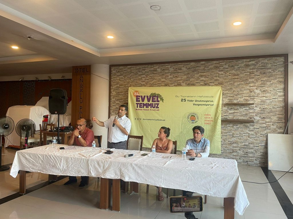 Hatay’ın Samandağ ilçesinde geleneksel olarak düzenlenen Evvel Temmuz Kültür Sanat