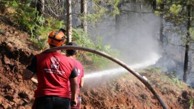 İHH Arama Kurtarma Ekipleri, Türkiye’nin birçok noktasında çıkan orman yangınlarına