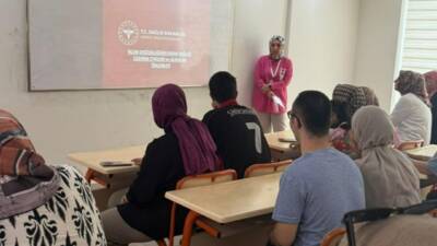 Halk eğitim kursiyerlerine çevresel duyarlılık ve sağlıklı yaşam konularında bilgilendirme