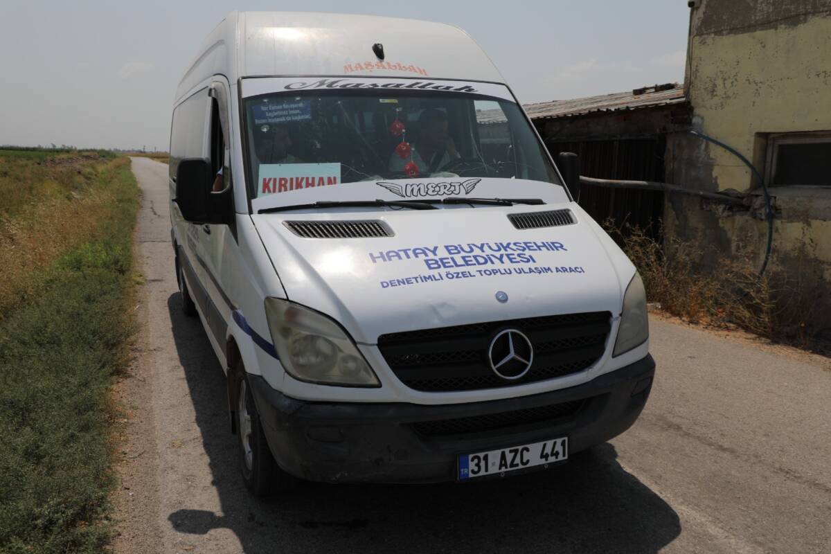 Hatay Büyükşehir Belediyesi (HBB), toplu ulaşım hizmetiyle ilk kez tanışan