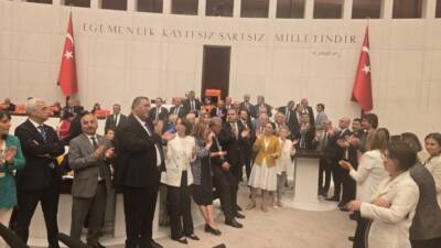 Zeytinlik alanlarının madencilik faaliyetlerine açılmasını öngören ve kamuoyunda yoğun tepki