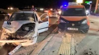 Hatay’ın Arsuz ilçesinde gece saatlerinde meydana gelen trafik kazasında iki
