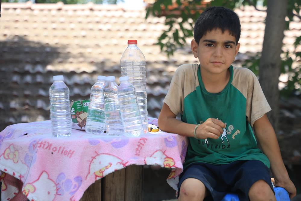 Hatay’da sanayide çıraklık yapmak isteyen çocuk, yaşının küçük olması dolayısıyla
