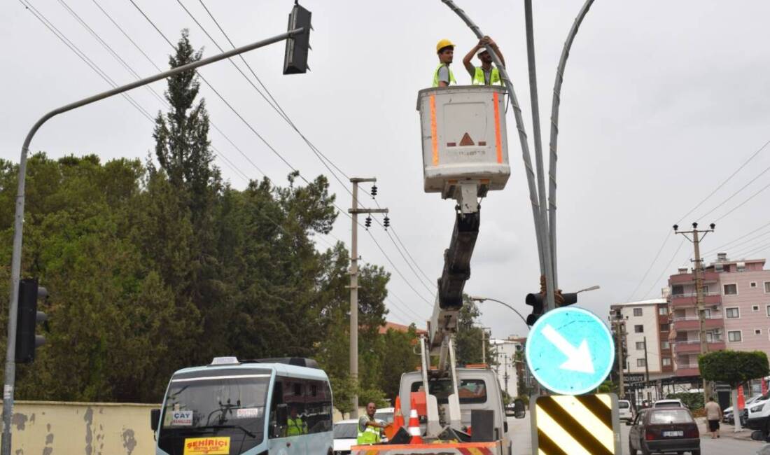 Hatay Büyükşehir Belediyesi (HBB), Dörtyol ilçesinin merkezinde artan araç ve