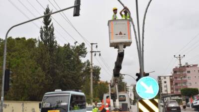 Hatay Büyükşehir Belediyesi (HBB), Dörtyol ilçesinin merkezinde artan araç ve