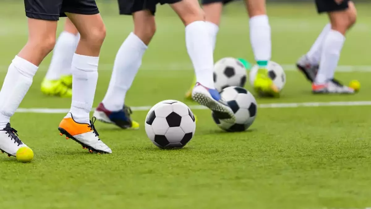 Azganlıkspor A Takımı yeni sezona hazırlanıyor – Yeteneğine güvenen sahaya!