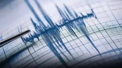 Hatay’ın Erzin ilçesi, dün gece saatlerinde meydana gelen 3.9 büyüklüğündeki