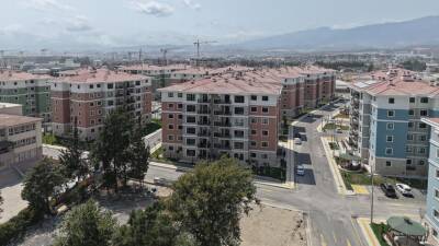 6 Şubat 2023 depremlerinde ağır hasar alan ve 43 bloğu